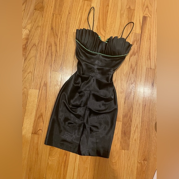Y2k 90s Black & Lime Green Satin Ruched Sleeveless Mini Dress - Picture 14 of 16